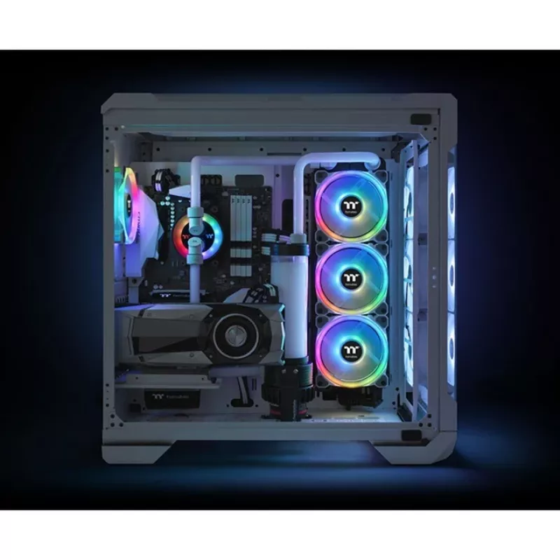 Thermaltake Riing Trio 12 RGB Radiator Fan White TT Premium Edition (3er-Pack mit Controller)