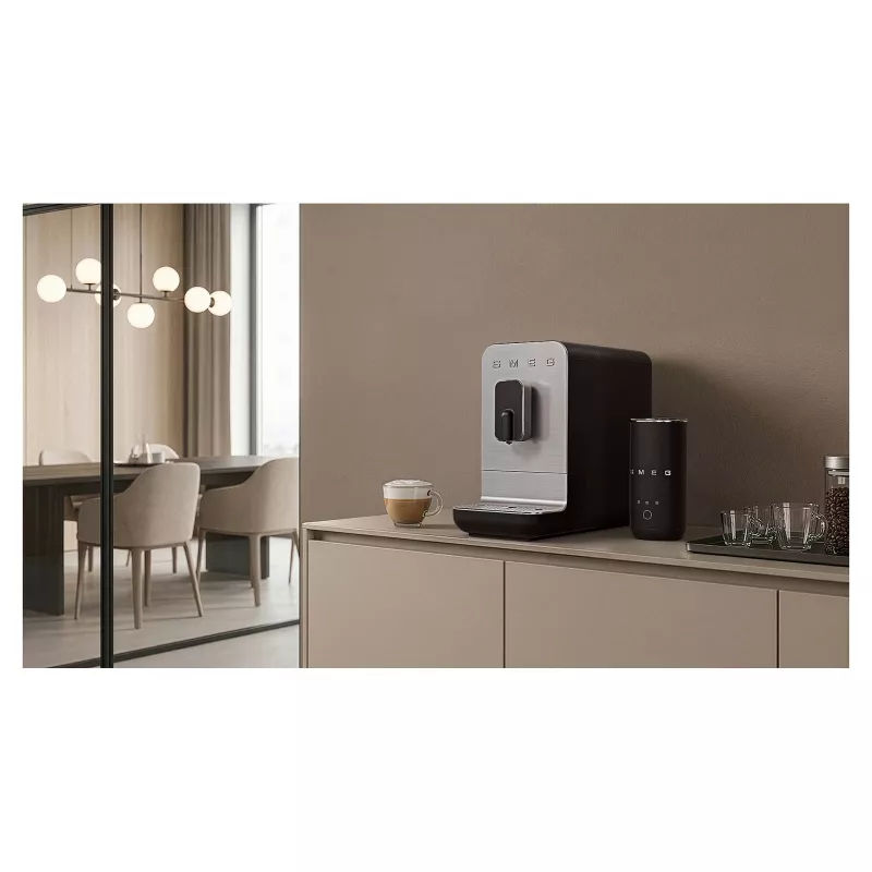SMEG BCC11BLMEU Kaffeevollautomat mit Dampffunktion, Matt Schwarz