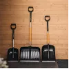 Fiskars 1057189 Schneeschaufel Metall Schwarz, Orange