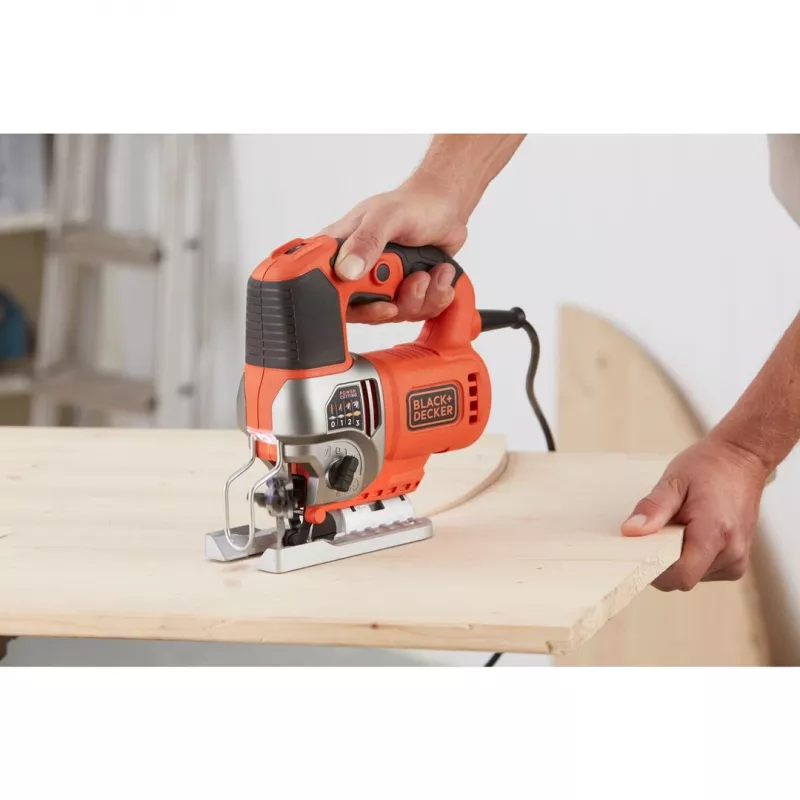 Black & Decker BES610-QS Power Stichsäge 600W mit Pendelhub