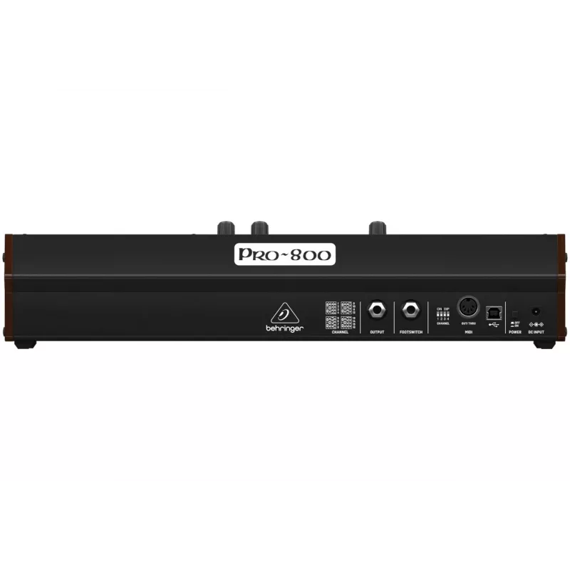 Behringer PRO-800 Analog-Synthesizer – 8-stimmiges Desktop-Modul mit 16 VCOs, Arpeggiator und Poly Chain