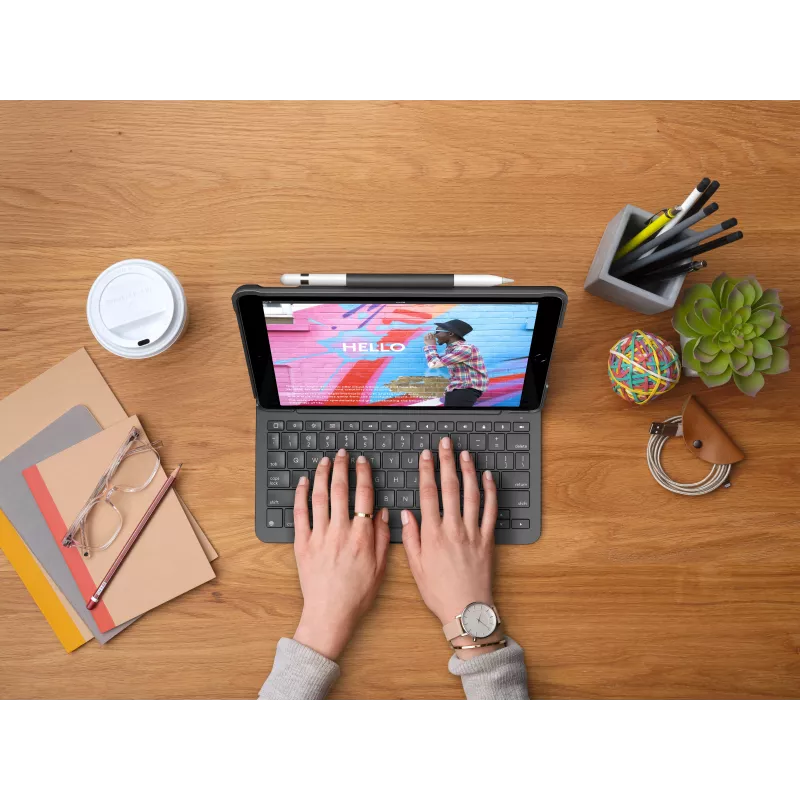 Logitech Slim Folio Tastaturhülle für iPad 10,2 Zoll (7., 8., 9. Generation) - Graphit - QWERTY UK Englisch