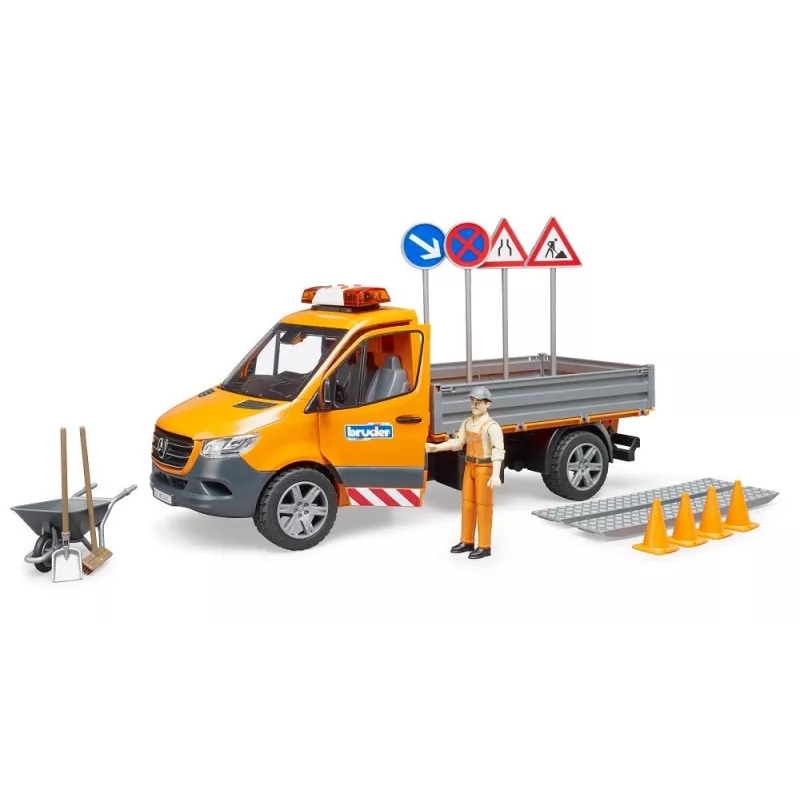 BRUDER MB Sprinter Municipal mit Licht- und Soundmodul, Orange, Maßstab 1:16