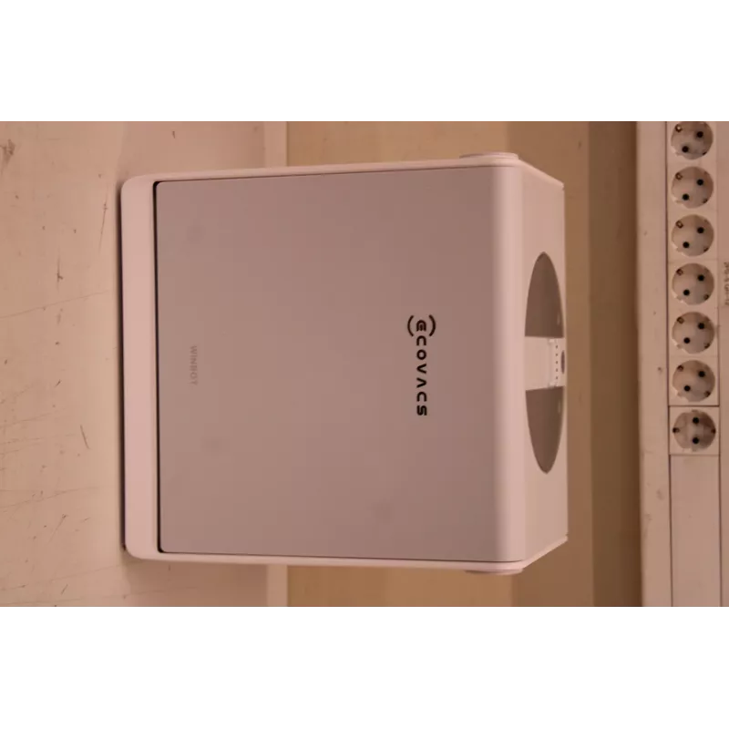 ECOVACS WINBOT W2S OMNI Kabel-Fensterreinigungsroboter, 8000 Pa, Weiß
