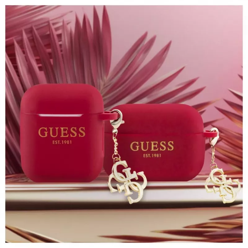 Guess Apple AirPods 1/2 Hülle Silikon Classic Logo Gold mit 4G Anhänger Magenta