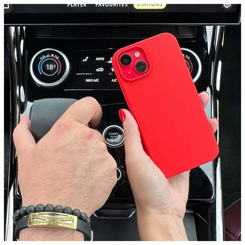 Evelatus Apple iPhone 15 Premium Soft Touch Silikonhülle Rot