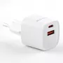 Evelatus USB-A und USB-C 30W Max EU-Ladegerät Weiß
