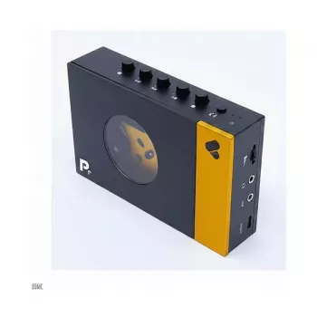 WeAreRewind Amy Tragbarer Kassettenplayer mit Bluetooth, Schwarz/Gelb