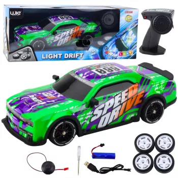 LEAN TOYS RC-Fernsteuerung Sportwagen mit Beleuchtung Driftkarosserie Grün