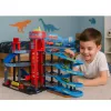 LEAN TOYS Parkhaus mit Autos, 4-stöckige Rennbahn, 8 Metallfahrzeuge, Aufkleber