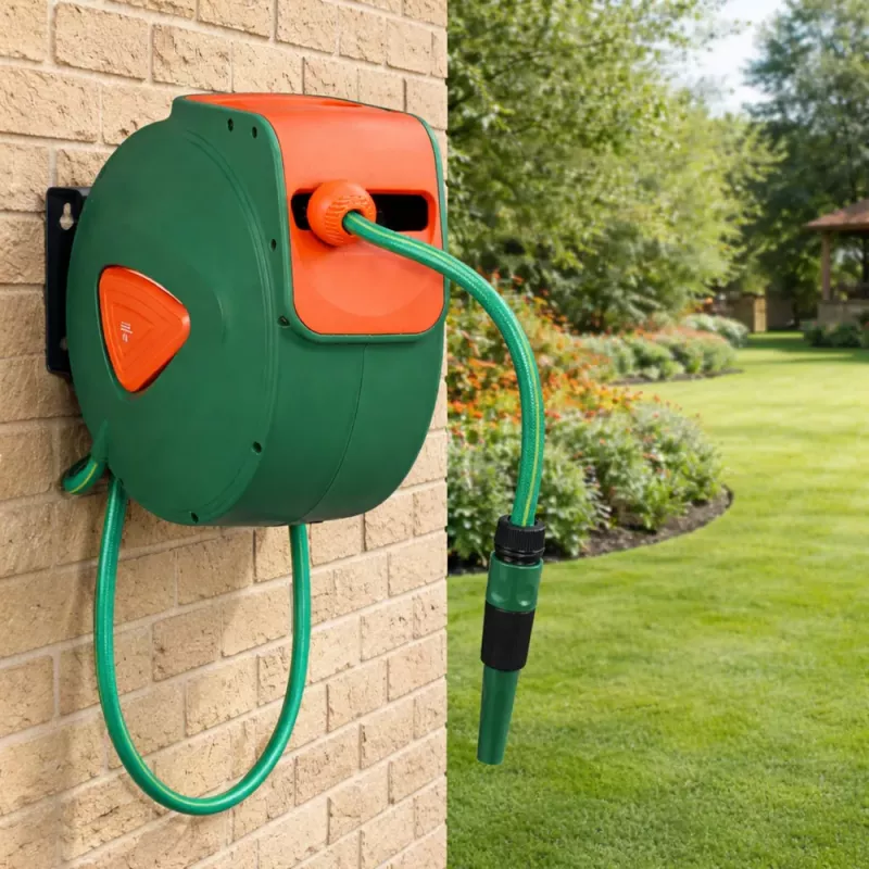 LEAN Wandmontierte automatische Haspel mit Gartenschlauch 20m + 2m