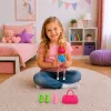 LEAN TOYS Anlily Puppe im Sportoutfit mit Hanteln, Wasserflasche, Tasche, Zubehörset