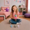 LEAN TOYS Anlily Puppe mit Haustiertrage Kätzchen Grau Zubehörset