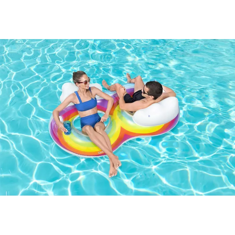 Doppelter aufblasbarer Schwimmring 186 x 116 cm Regenbogen Bestway 43648