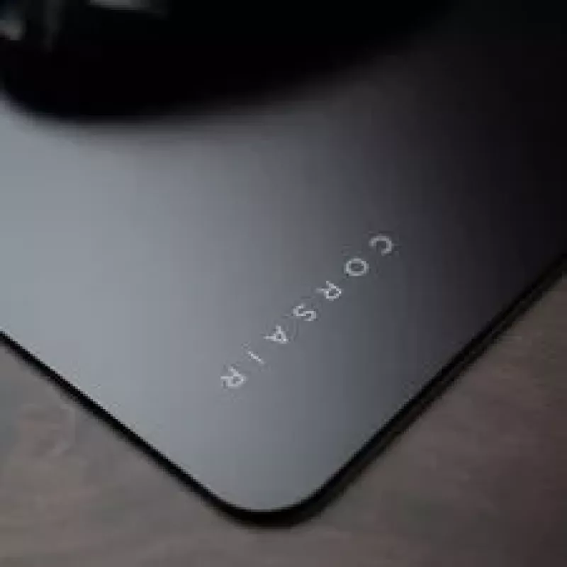 Corsair MM Glass Mouse Pad, matte Glasoberfläche, rutschfeste Unterseite - Schwarz, 40 cm x 50 cm