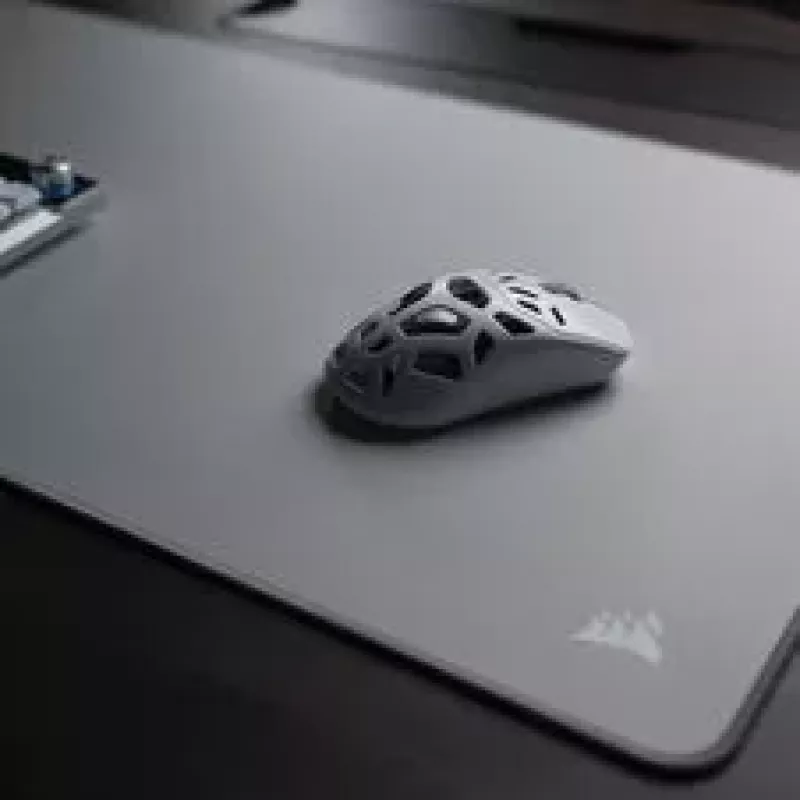 CORSAIR MM Gaming-Mauspad, Stoffoberfläche, ausfranssichere Kanten - Grau, XL