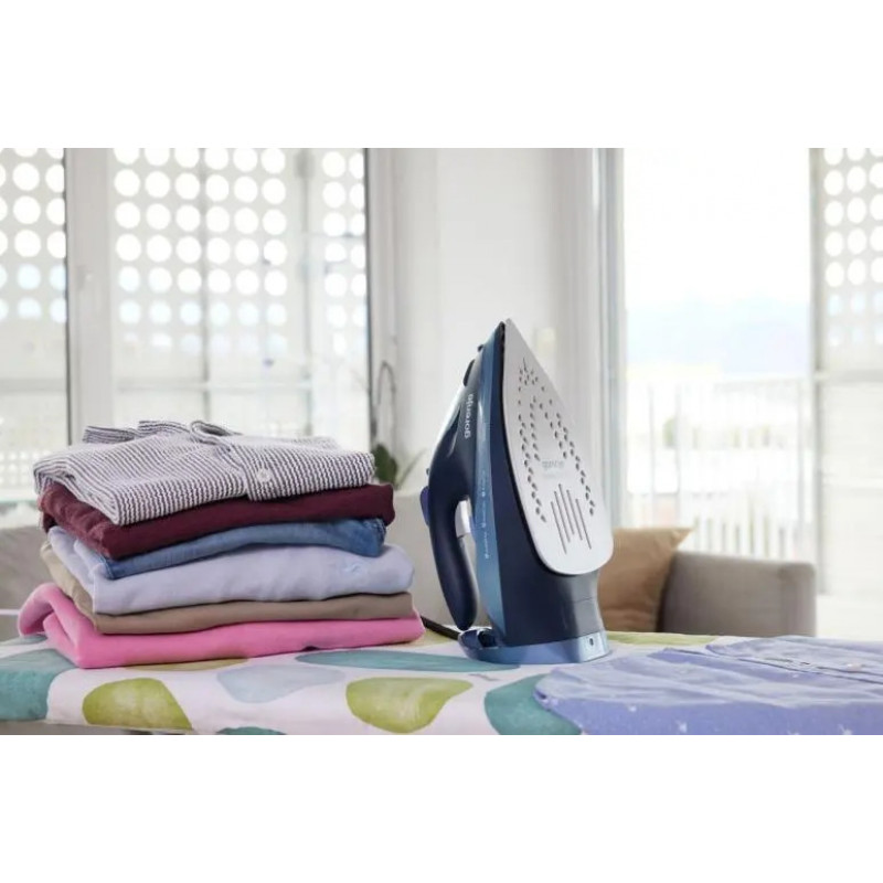 Gorenje SIH3200DB Dampfbügeleisen mit Keramiksohle, 3200 W, Blau
