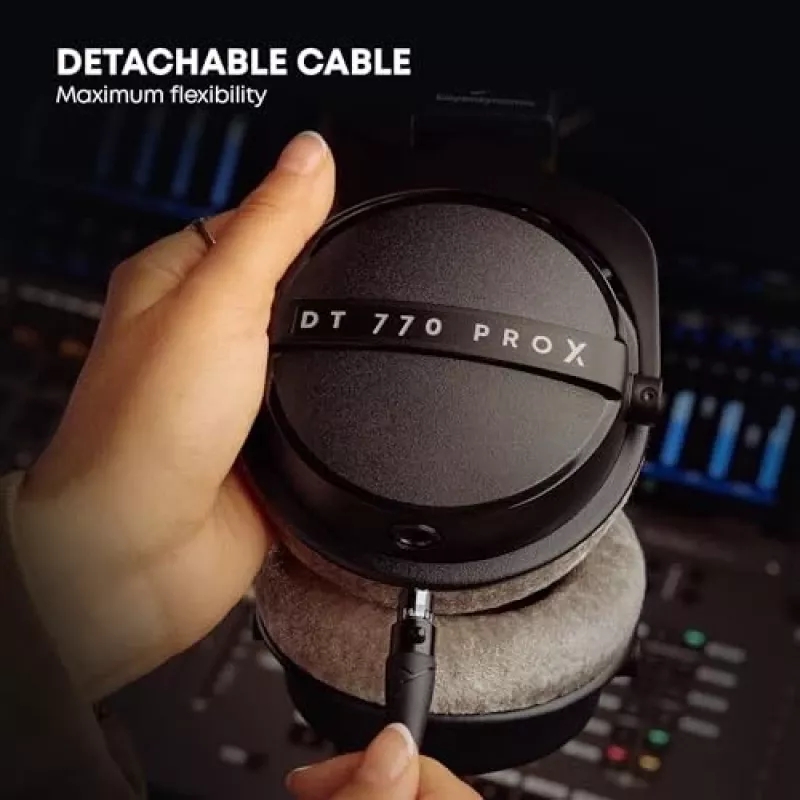 Beyerdynamic DT 770 PRO X Over-Ear Closed-Back Studio Kopfhörer