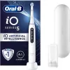 Oral B IO5 Elektrische Zahnbürste mit Tasche Quite White 1 Stück