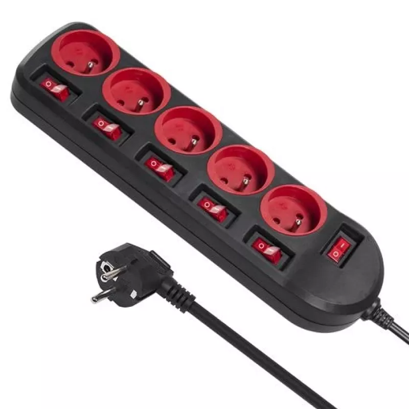 Stromverlängerung MACLEAN MCE204 1,5 m Kabel, 5 AC-Steckdosen, innen, schwarz/rot