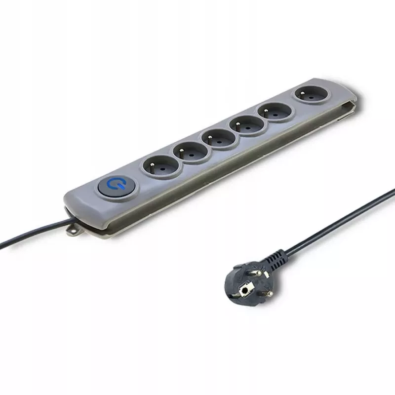 Überspannungsschutz QOLTEC 50199 — 6 Steckdosen, 5 m Kabel