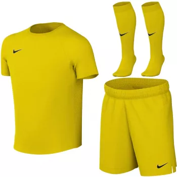 Nike Dri-FIT Park VIII Sports Set für kleine Kinder Gelb L