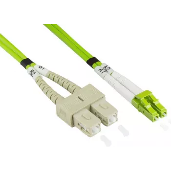 GoodConnections Alcasa LW-8075LS5 Glasfaser-Patchkabel 7,5 m LSZH OM5 LC auf SC Grün