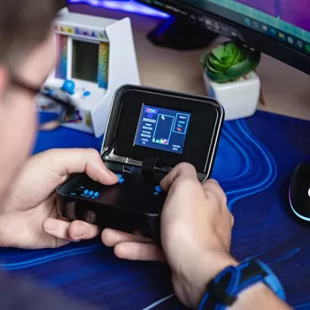 FIZZ CREATIONS Tetris Retro-Arcade-Handheld-Konsole, Farbe, Metallgehäuse
