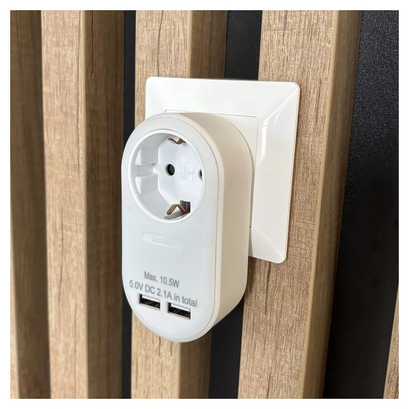 ENTAC Steckdosenadapter mit 2x USB-A Weiß
