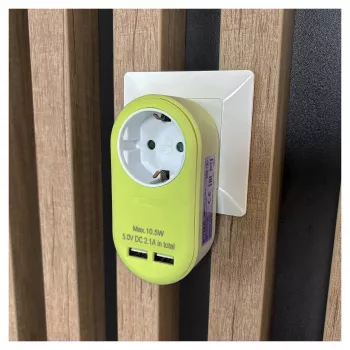 ENTAC Steckdosenadapter mit 2x USB-A Lime