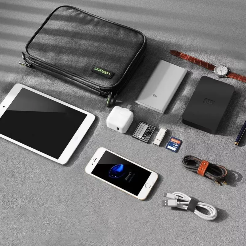 UGREEN Electronic Organizer Case für Festplatte HDD SSD Telefon Kabel Zubehör 24,5 x 17,5 x 5 cm Grau (50147 LP149)