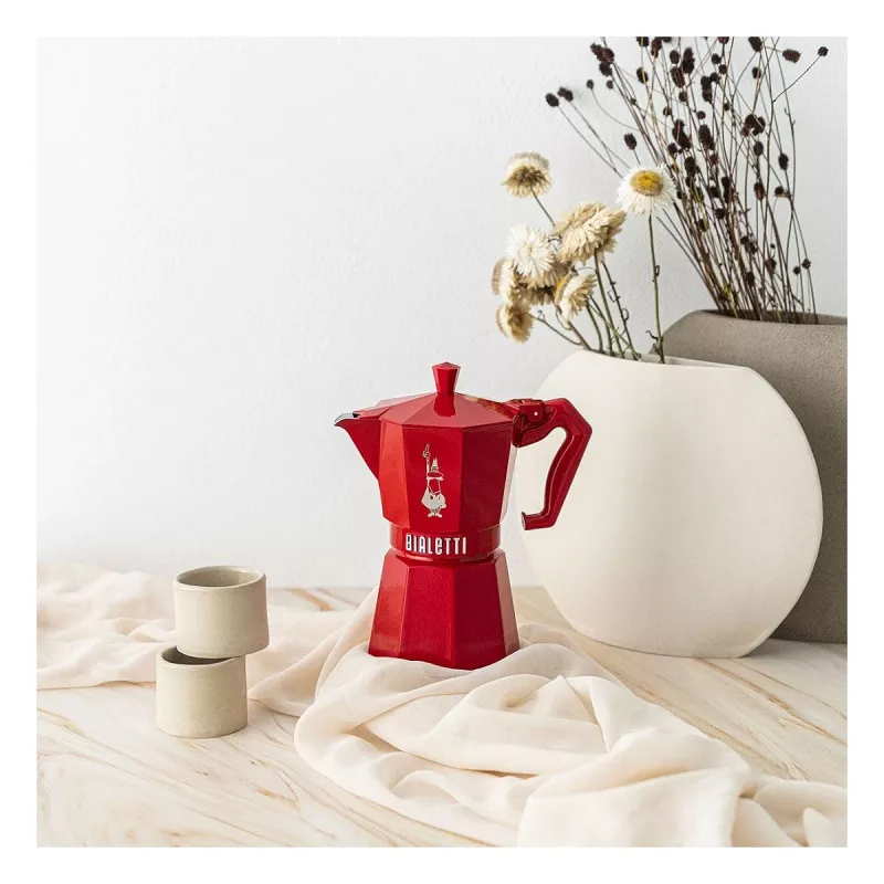 Bialetti Moka Exclusive 3-Cup Red Stovetop Espresso Maker (9055)