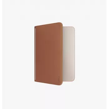 UNIQ Belmont Passport Holder mit Apple Find My und RFID-Blockierung, Karamellbeige