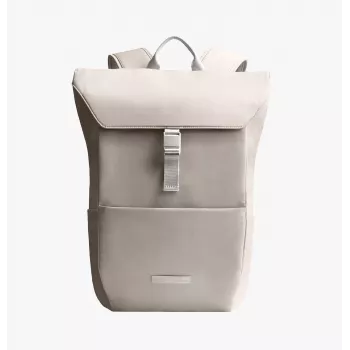 UNIQ Arden RPET 18L Rucksack Beige