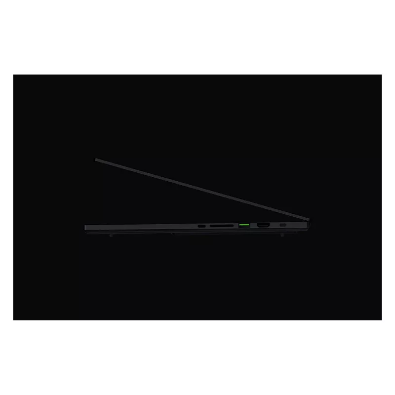 Razer Blade 16 - 16 Zoll QHD+ 240Hz OLED Display, Intel Core Ultra 9 386H, 32GB RAM, 2TB SSD, NVIDIA GeForce RTX 5090, Windows 11