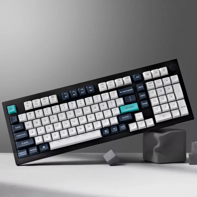 Keychron Q5M-M1 96% Mechanische Tastatur, Gateron G Pro Red Switch, RGB Hot-Swap, Bluetooth 5.1 & USB-C, Aluminiumgehäuse