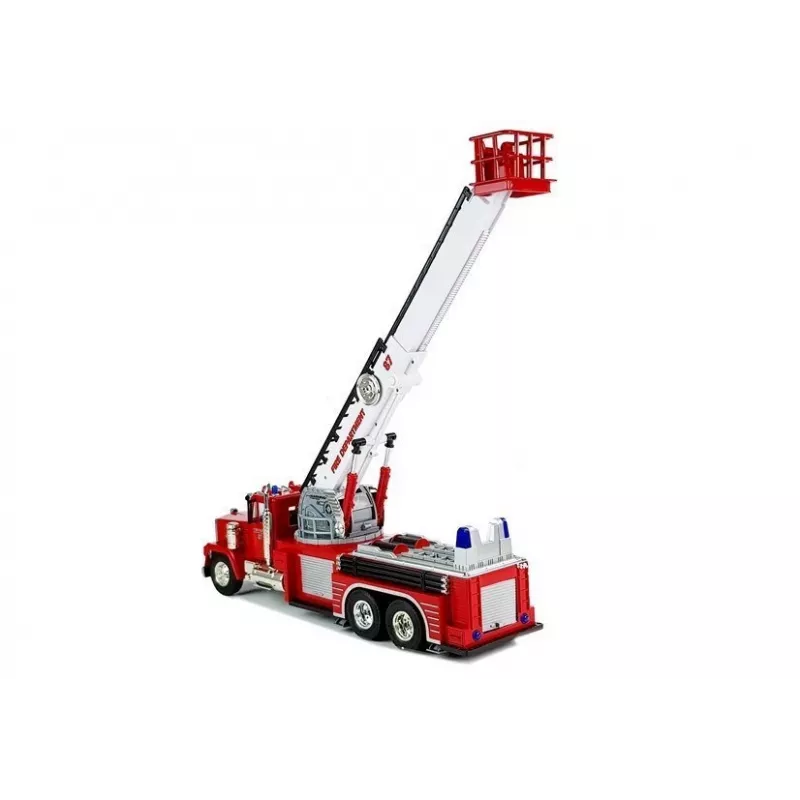 LEAN TOYS Feuerwehrauto mit ausziehbarer Drehleiter, R/C, Sound, Licht, Sirene