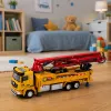 LEAN TOYS Betonpumpen-LKW RC-Spielzeug mit Lichtern, Geräuschen, Wasserspray, Maßstab 1:40