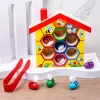 LEAN TOYS Holz-Bienenstock-Geschicklichkeitsspielzeug mit Pinzette und 6 Bienen - Pädagogisches Motorikspiel für Kinder ab 3 Jahren