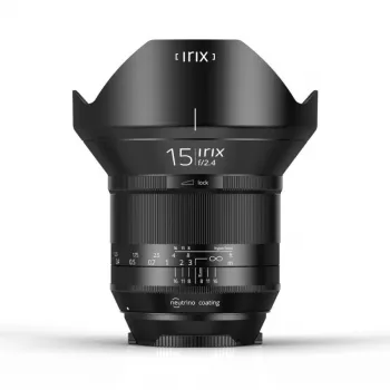 Irix 15mm f/2.8 Blackstone Ultra-Weitwinkel Festbrennweite für Pentax K