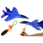 LEAN TOYS Styropor Kampfflugzeug mit blauer Schleuderstartvorrichtung