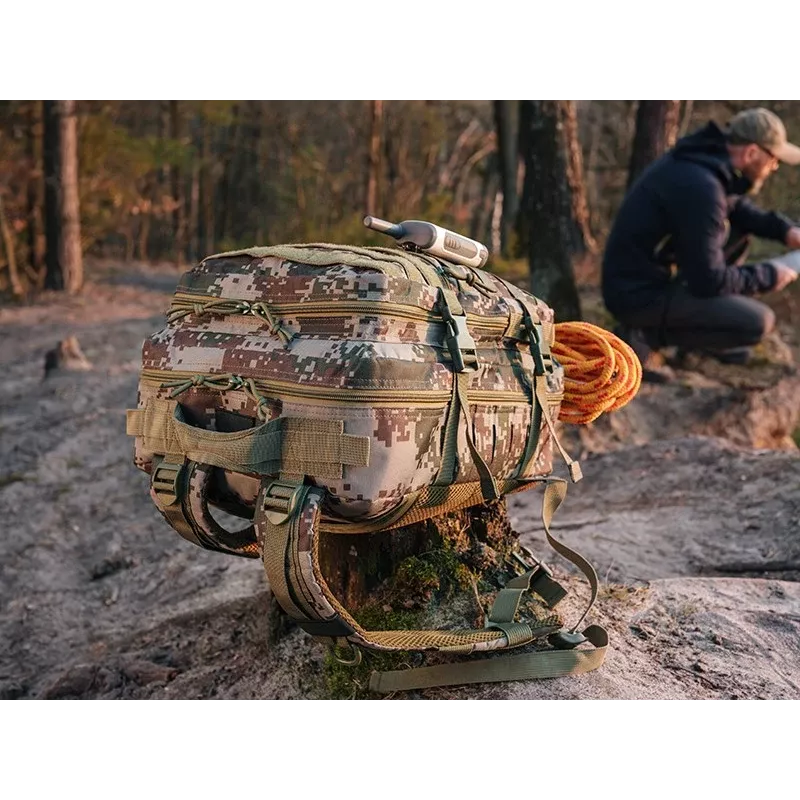 Tracer Evo Wanderrucksack 16 25L Tarnmuster
