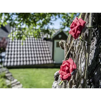 EUROPALMS Künstliche Rosen-Girlande (EVA), Rot 82530583