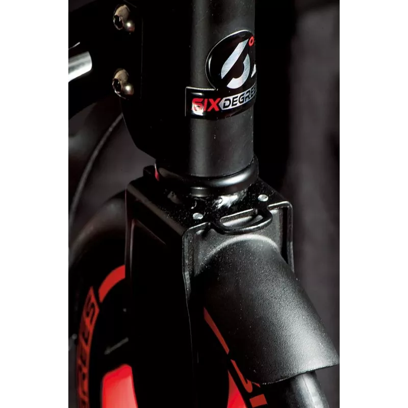Six Degrees AU 513 Tretroller 230 mm / 215 mm Rot
