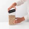 Brabantia Make & Take rechteckiger Lebensmittelbehälter 1,6 L Dunkelgrau