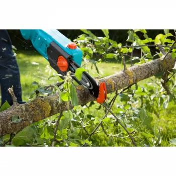 Gardena TCS 720/20 Teleskop-Hochentaster 720 W 20 cm Türkis
