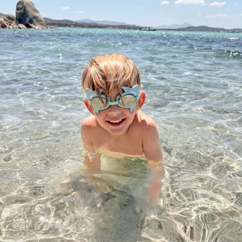 Sunnylife Kinder-Schwimmbrille – Salty the Shark