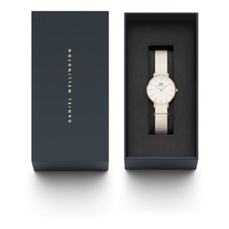Daniel Wellington DW00100675 Damenuhr, 28 mm