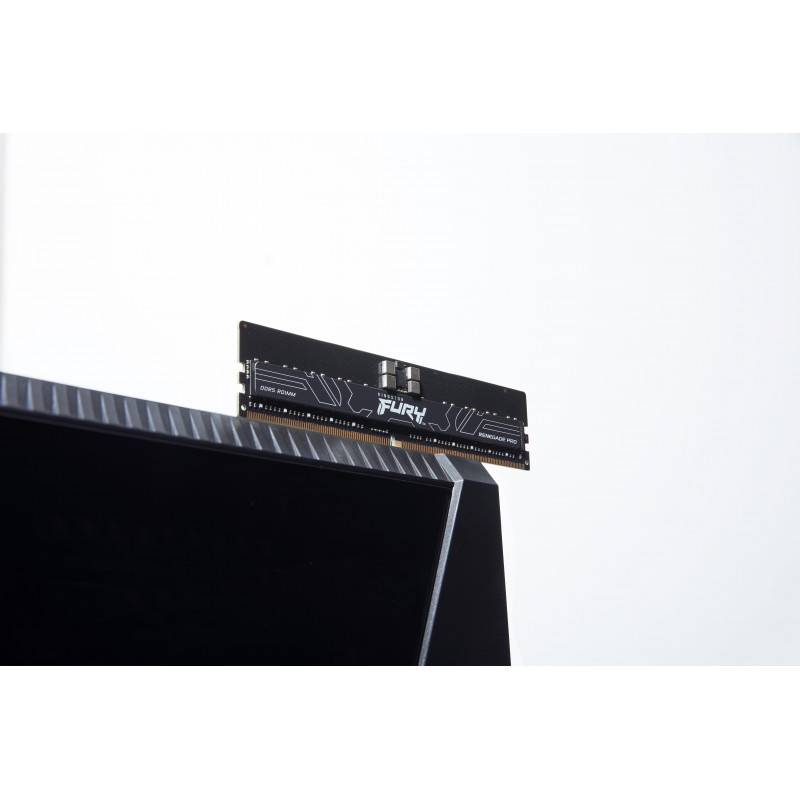 Kingston FURY Renegade Pro KF560R32RBEK4-128 DDR5-6000 ECC Registered Speicher-Kit, 128 GB (4 x 32 GB), schwarz