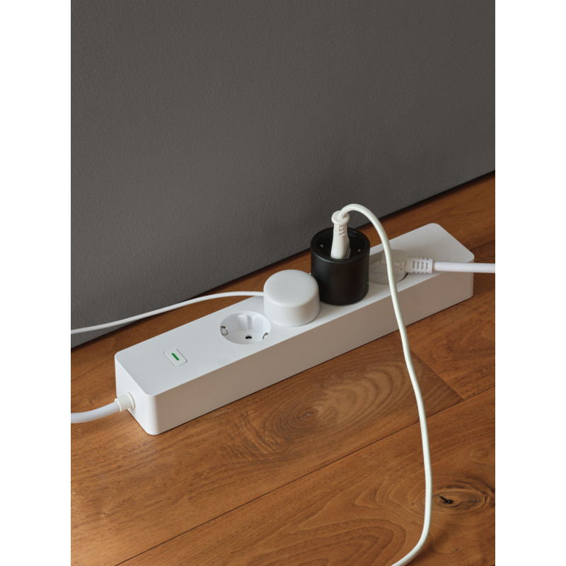 Osram SMART+ MATTER Plug EU intelligenter Stecker, Schwarz